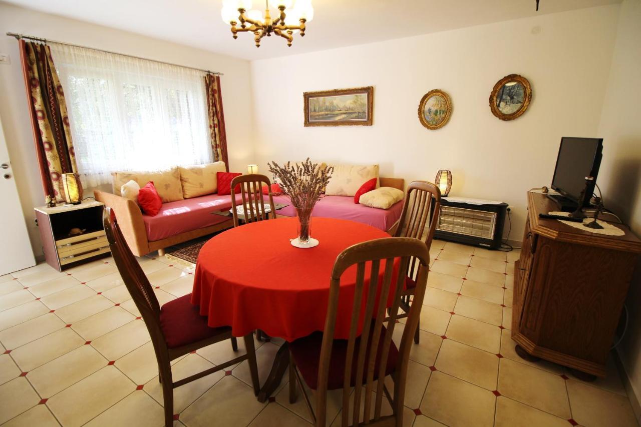Apartment Duda Петрчане Екстер'єр фото