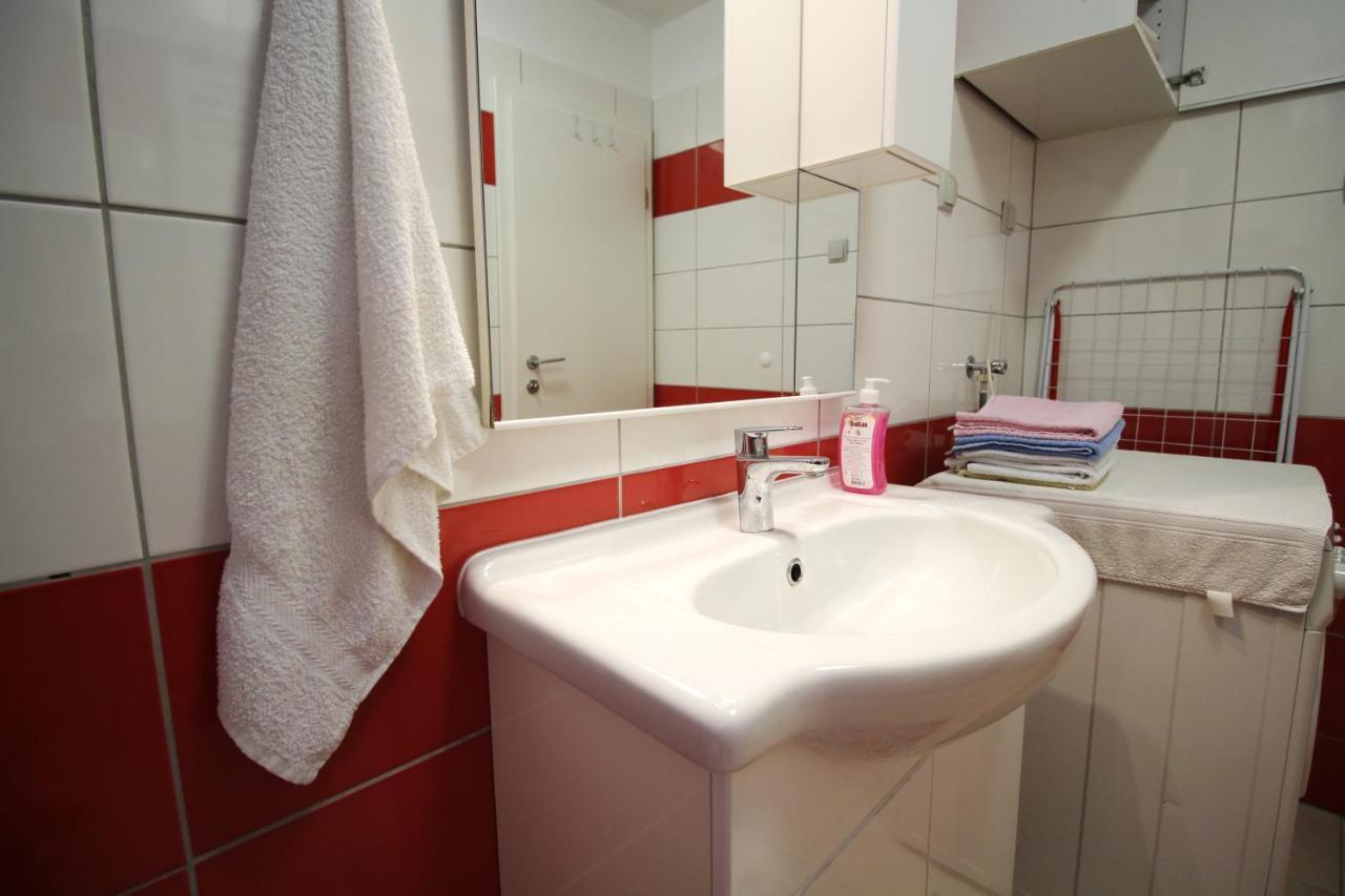 Apartment Duda Петрчане Екстер'єр фото